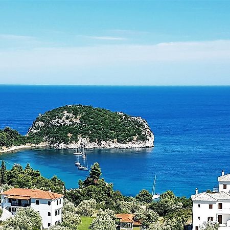 Mando Beachfront Stafylos Esterno foto